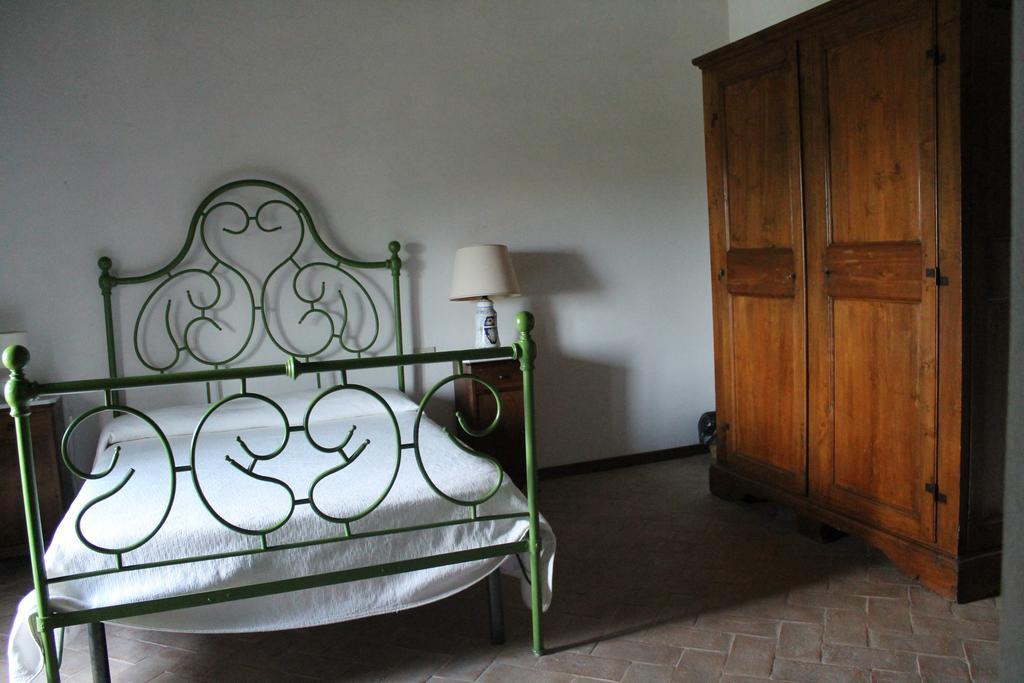 Agriturismo Piano Grande アヴィリアーノ・ウンブロ 部屋 写真